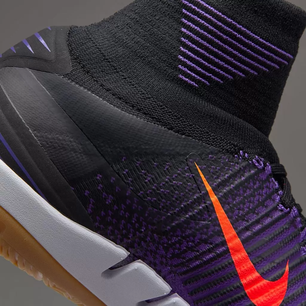 Футзалки профессиональные Nike MercurialX Proximo II IN